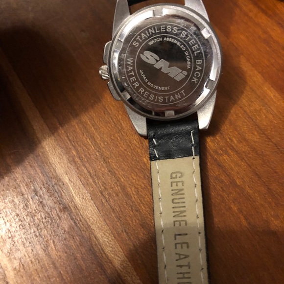 Caltech Beavers Watch - Picture 4 of 4